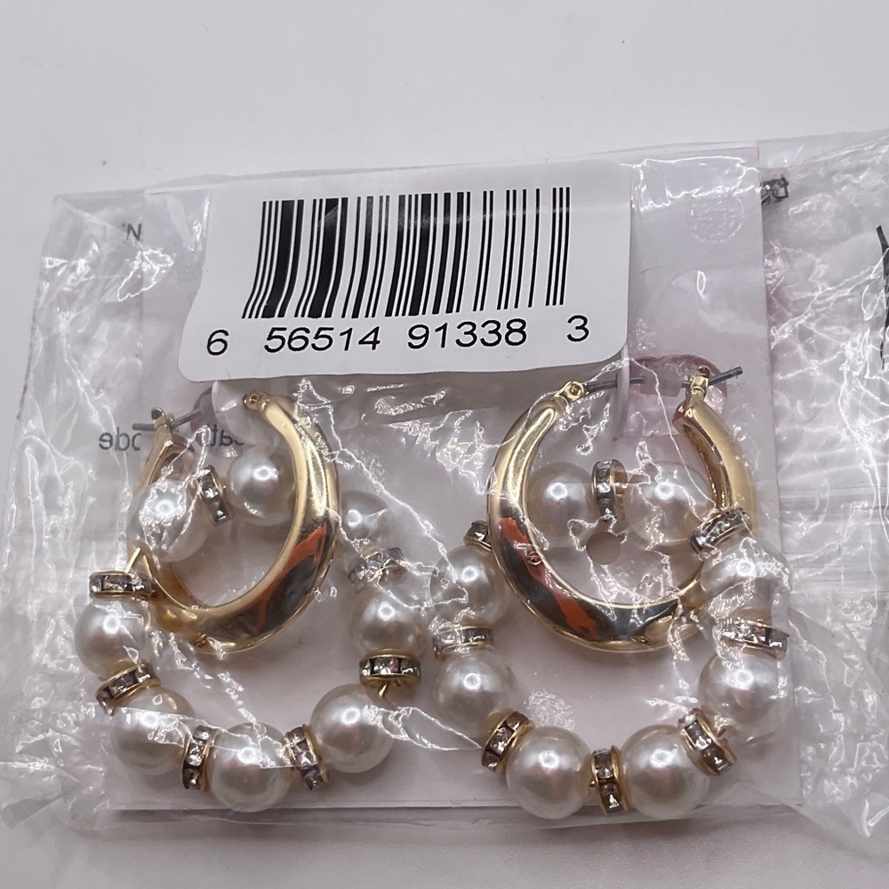 Isaac Mizrahi Gold and White Pearl Hoop Earrings
